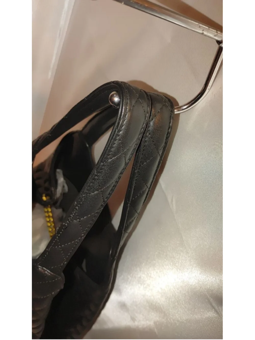 Saint Laurent ICARE Diamond Maxi Quilted Lambskin Shopping Tote - Picture 4 of 10